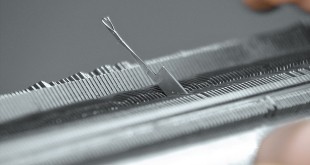 Flat knitting